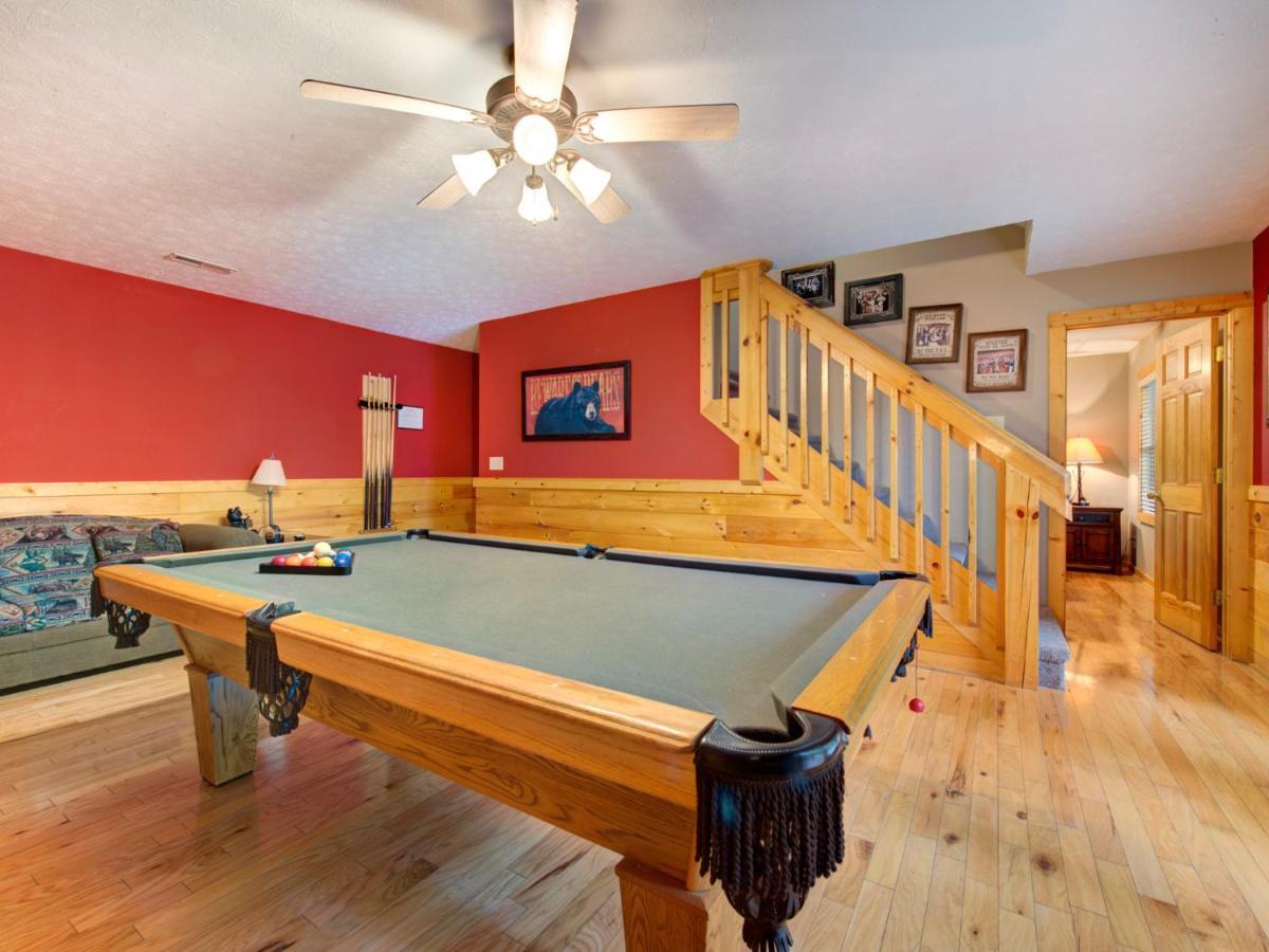 גטלינבורג Bear'S Corner, 3 Bedrooms, Wifi, Pool Table, Hot Tub, Wifi, Sleeps 10 מראה חיצוני תמונה