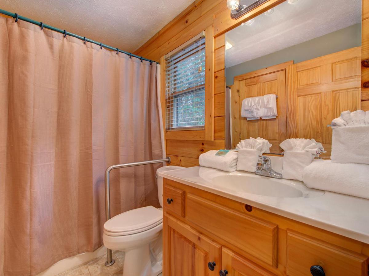 גטלינבורג Bear'S Corner, 3 Bedrooms, Wifi, Pool Table, Hot Tub, Wifi, Sleeps 10 מראה חיצוני תמונה