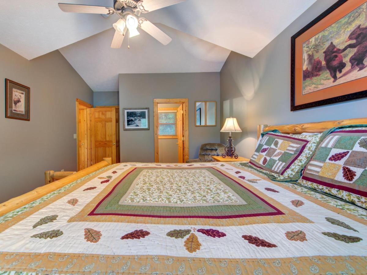 גטלינבורג Bear'S Corner, 3 Bedrooms, Wifi, Pool Table, Hot Tub, Wifi, Sleeps 10 מראה חיצוני תמונה