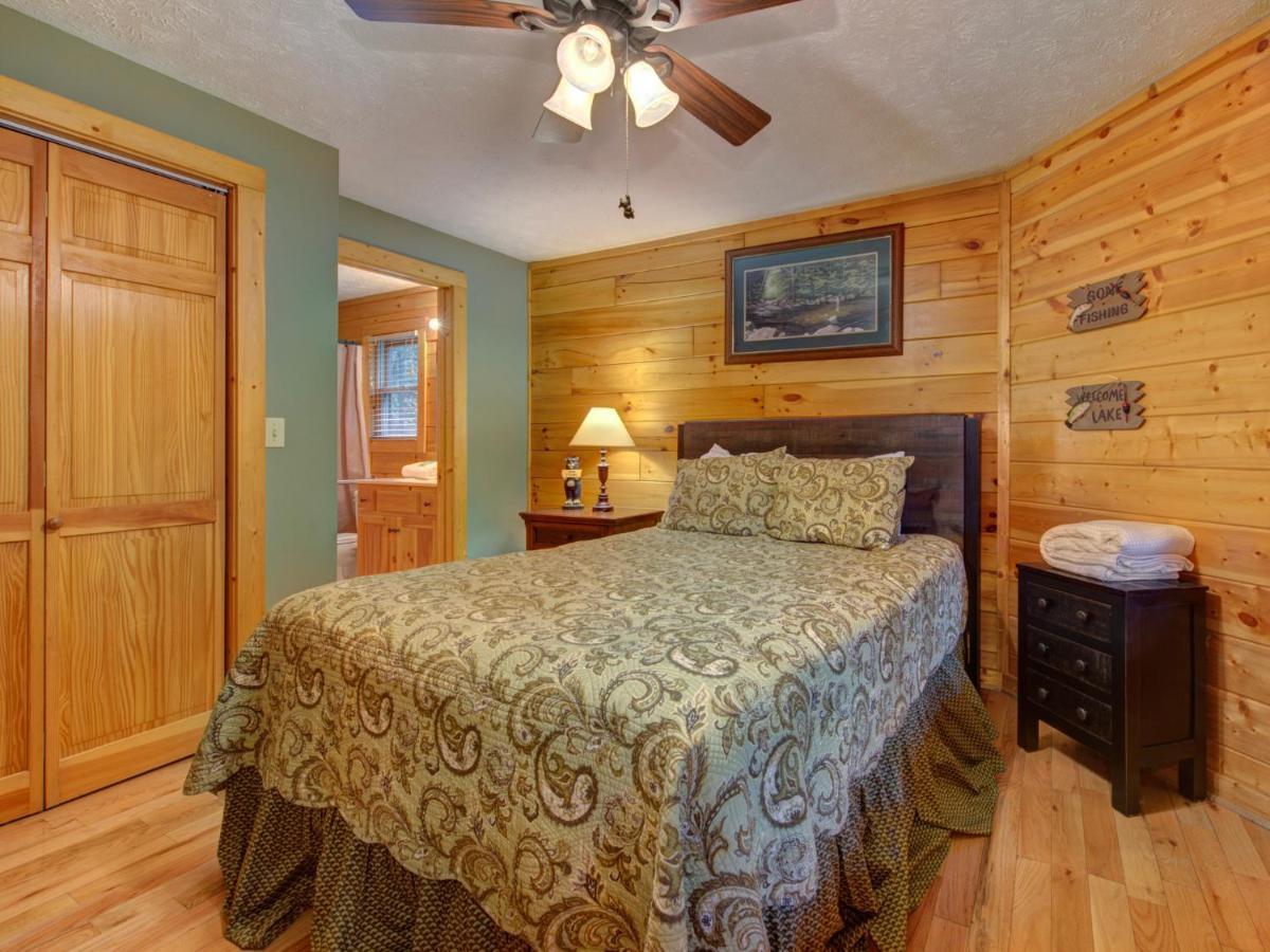 גטלינבורג Bear'S Corner, 3 Bedrooms, Wifi, Pool Table, Hot Tub, Wifi, Sleeps 10 מראה חיצוני תמונה